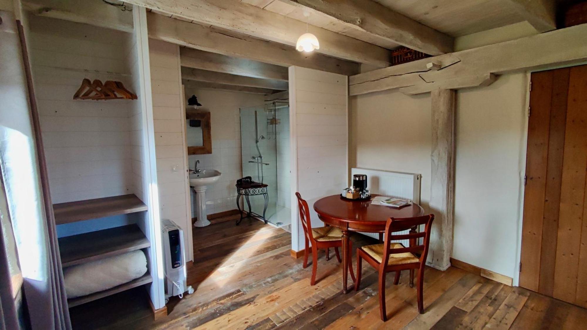 Bed and Breakfast Les 5 Petits Lapins Bar Esterno foto